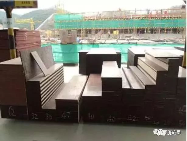 构筑用模板是什么板材_构筑模板用什么资料制作_构筑模板怎么用